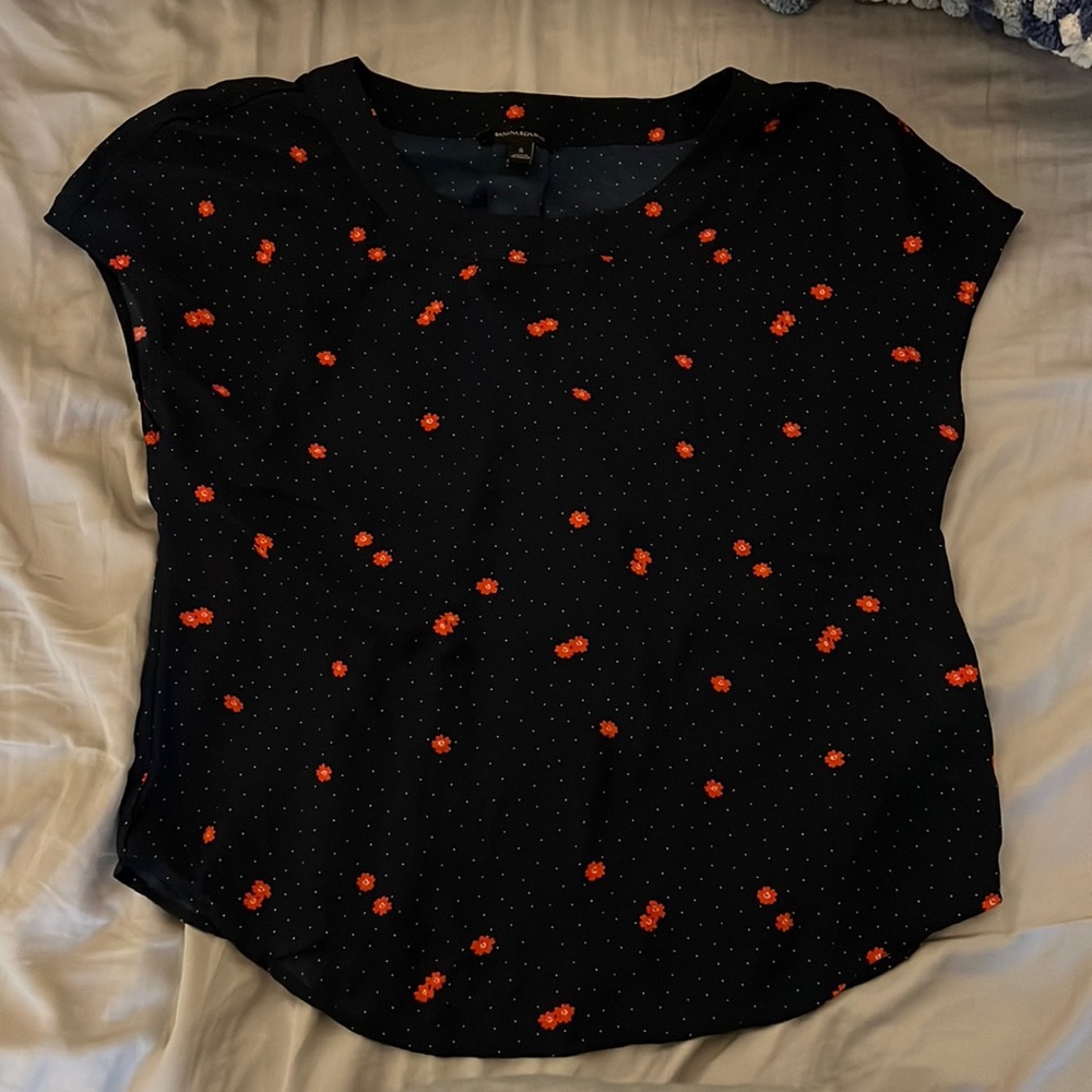 Navy blue with red floral small banana republic blouse